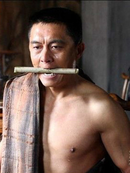 白狼劇情介紹_劇情家