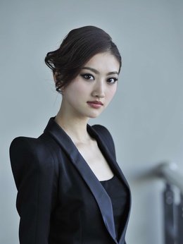 我的美女老板劇情介紹_劇情家