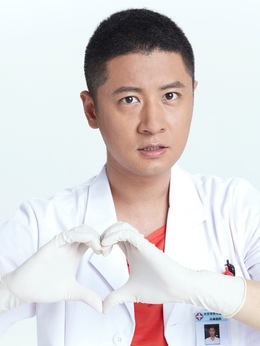 青年醫(yī)生劇情介紹_劇情家