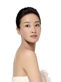 時尚女編輯劇情介紹_劇情家