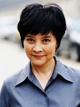 兩個女人的戰(zhàn)爭劇情介紹_劇情家