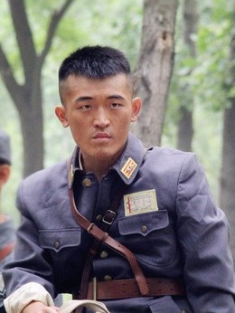 鐵血將軍劇情介紹_劇情家