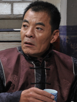 黃金背后劇情介紹_劇情家