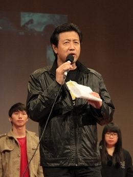 開心超人大電影劇情介紹_劇情家
