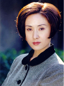 走出硝煙的女神劇情介紹_劇情家