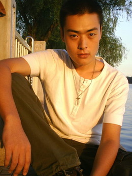 一個和八個劇情介紹_劇情家
