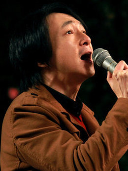 鮮花盛開的村莊劇情介紹_劇情家