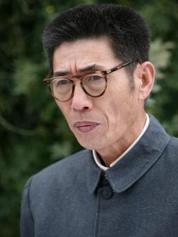 鮮花盛開的村莊劇情介紹_劇情家