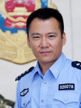 新刑警本色劇情介紹_劇情家